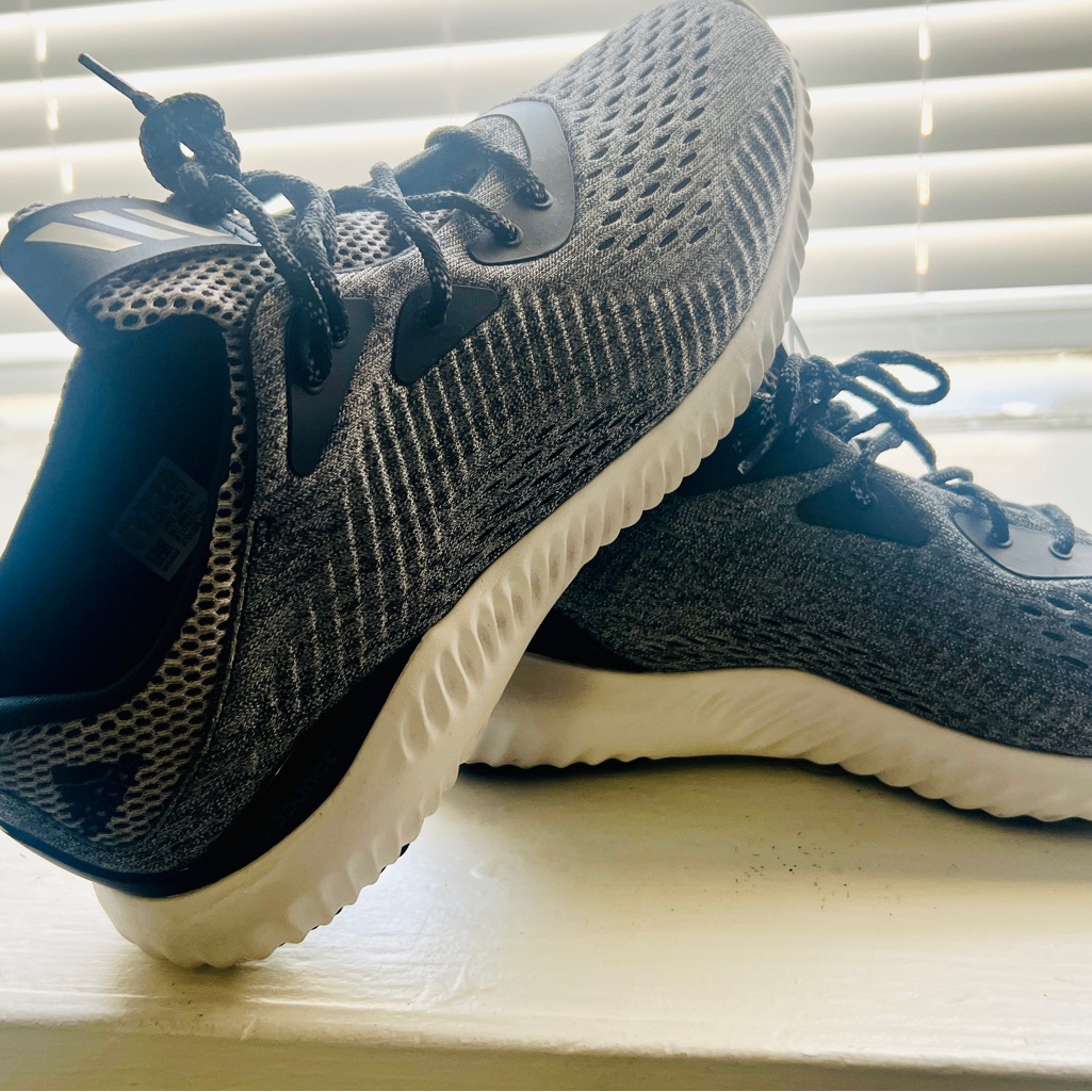 Adidas Alpha Bounce Athletic Shoes 10.5 New